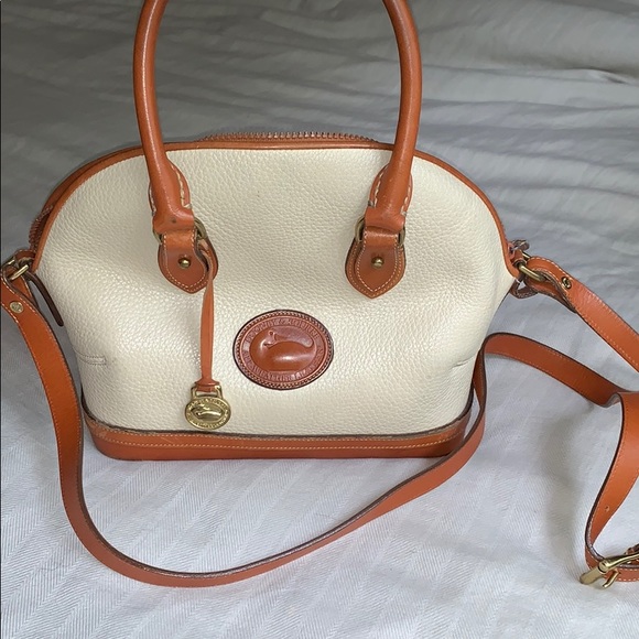 Dooney & Bourke Handbags - VINTAGE Dooney & Bourke Bag